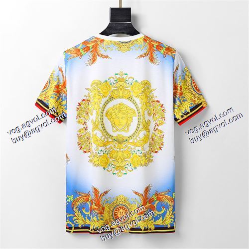 半袖シャツ 2021春夏 ヴェルサーチVERSACE 風合いが出る VERSACEコピー ブランド 