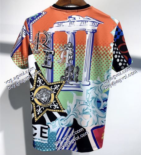 VERSACE偽物ブランド 通販 半袖シャツ ヴェルサーチVERSACE  2021春夏 極上の着心地
