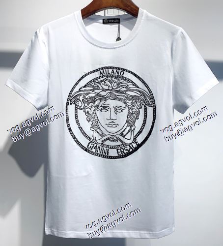 半袖シャツ 2色可選 ヴェルサーチVERSACE 綺麗に決まるフォルム！2021春夏 ヴェルサーチ偽物ブランドブランド 