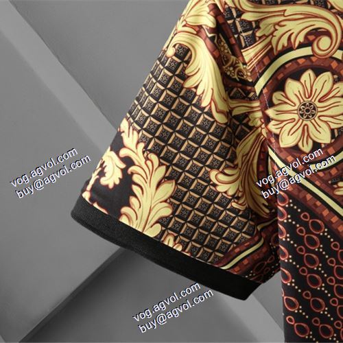 ヴェルサーチVERSACE 半袖シャツ 高級感ある 2021春夏 ヴェルサーチスーパーコピー 
