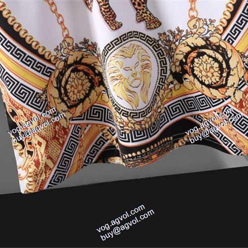2021春夏 半袖シャツ ヴェルサーチVERSACE 高品質 人気 ヴェルサーチブランドスーパーコピー 
