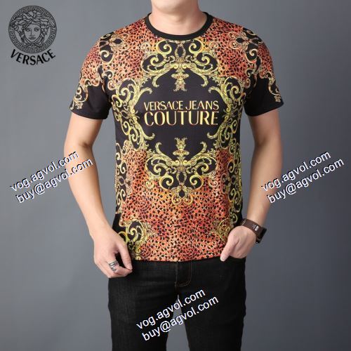 スタイリッシュな印象 半袖シャツ ヴェルサーチVERSACE 2021春夏 ヴェルサーチブランド 偽物 通販