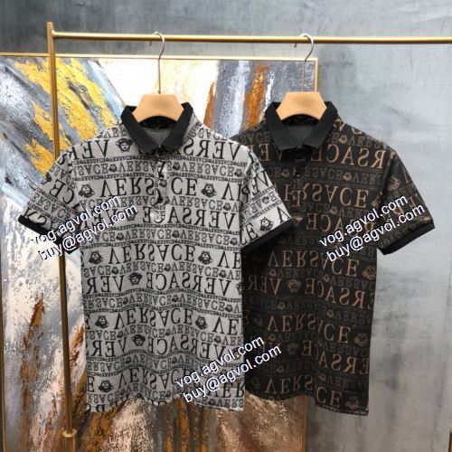  VERSACEブランドコピー   2021春夏  スタイリッシュな印象  2色可選  ヴェルサーチVERSACE  半袖シャツ 