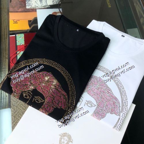  2色可選  人気激売れ  VERSACEブランド コピー  半袖シャツ  2021春夏  ヴェルサーチVERSACE