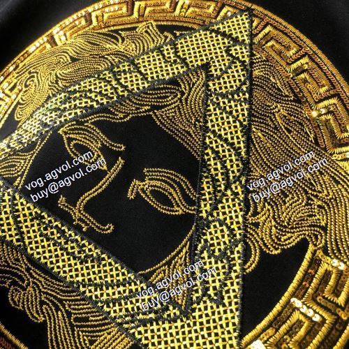  ヴェルサーチVERSACE 2色可選  SALE開催   VERSACEスーパーコピー  2021春夏  半袖シャツ  
