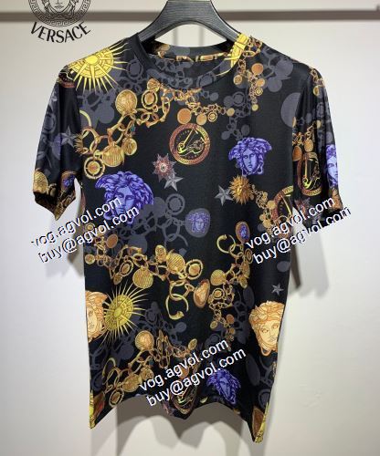  めちゃくちゃお得  半袖シャツ  ヴェルサーチVERSACE  2021春夏  VERSACE偽物ブランド