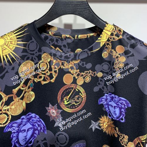  めちゃくちゃお得  半袖シャツ  ヴェルサーチVERSACE  2021春夏  VERSACE偽物ブランド