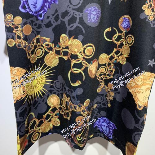  めちゃくちゃお得  半袖シャツ  ヴェルサーチVERSACE  2021春夏  VERSACE偽物ブランド