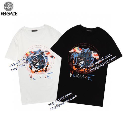  VERSACEスーパーコピー 代引  最旬アイテム  2色可選 半袖シャツ  ヴェルサーチVERSACE  2021春夏 