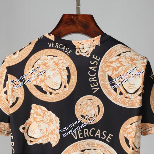  大人気☆NEW!!  VERSACEブランド コピー  半袖シャツ  2021春夏  ヴェルサーチVERSACE