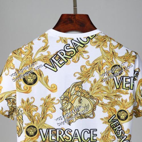  ヴェルサーチVERSACE  SALE!今季  VERSACEスーパーコピー  2021春夏  半袖シャツ 