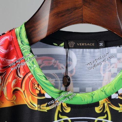  2021春夏  ヴェルサーチVERSACE   ★安心★追跡付  VERSACEコピー  半袖シャツ