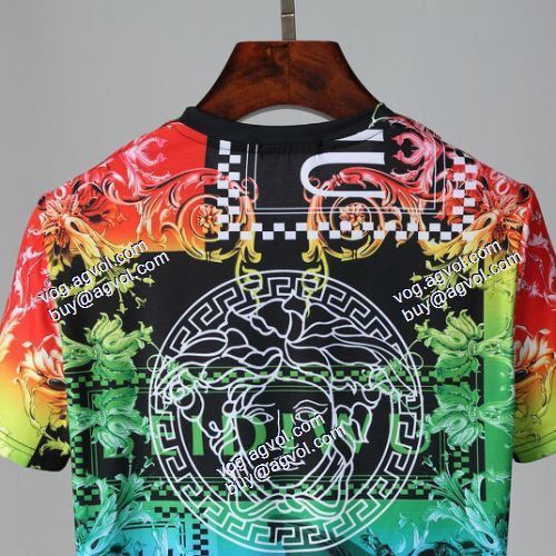  2021春夏  ヴェルサーチVERSACE   ★安心★追跡付  VERSACEコピー  半袖シャツ