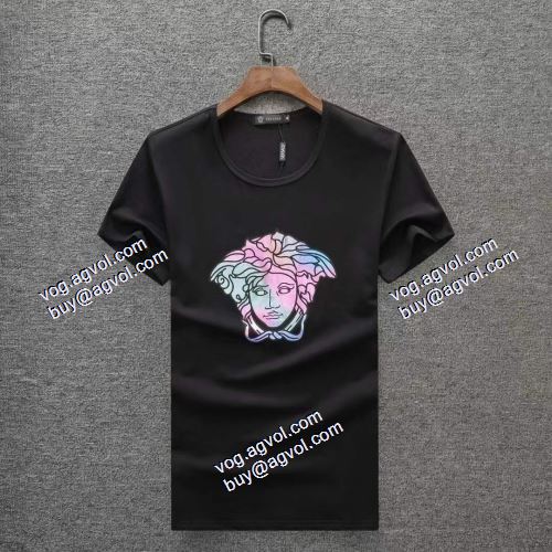  VERSACEコピー ブランド  2021春夏  2色可選  ヴェルサーチVERSACE  半袖シャツ  プレゼントに 