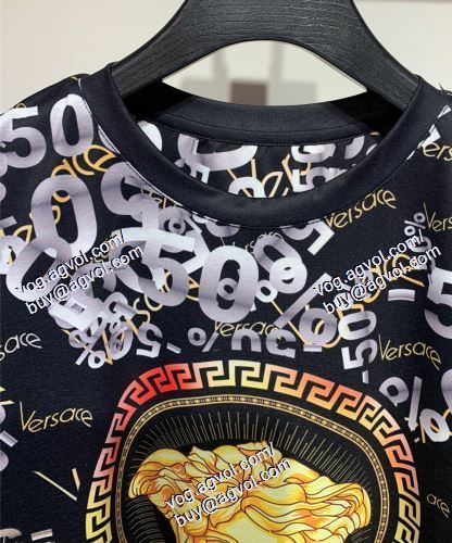  ヴェルサーチVERSACE 2021春夏 超目玉 VERSACEコピーブランド 半袖Tシャツ