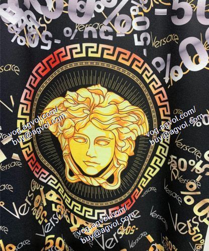  ヴェルサーチVERSACE 2021春夏 超目玉 VERSACEコピーブランド 半袖Tシャツ