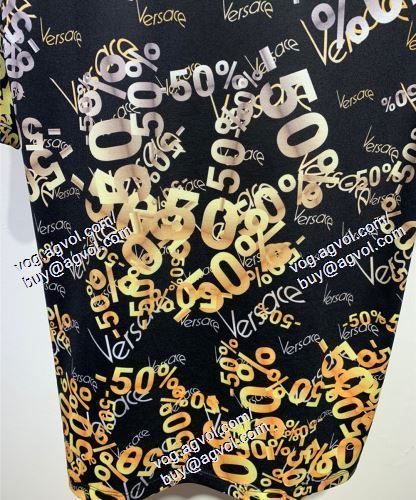  ヴェルサーチVERSACE 2021春夏 超目玉 VERSACEコピーブランド 半袖Tシャツ