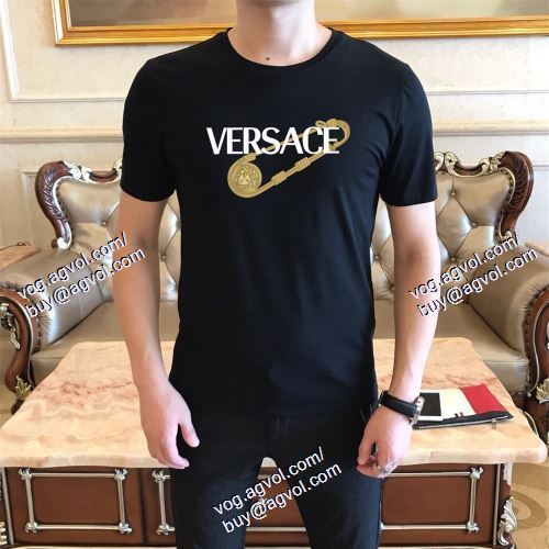  大好評 ヴェルサーチVERSACE 2021春夏 半袖Tシャツ 2色可選 VERSACEブランドスーパーコピー