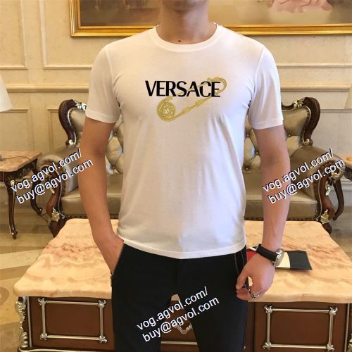  大好評 ヴェルサーチVERSACE 2021春夏 半袖Tシャツ 2色可選 VERSACEブランドスーパーコピー