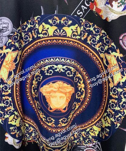  2021春夏 VERSACEコピー 半袖Tシャツ ヴェルサーチVERSACE コスパ最高のプライス