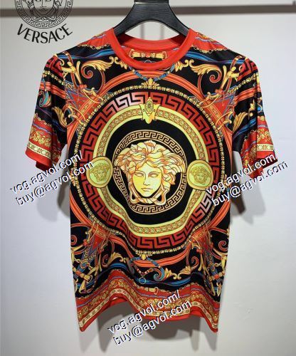  おすすめ/オススメ ヴェルサーチVERSACE 2021春夏 VERSACEコピー ブランド 半袖Tシャツ