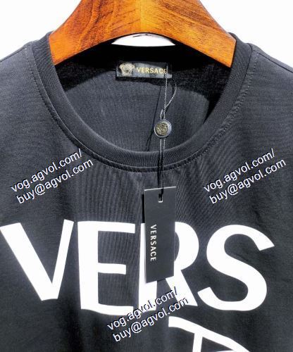  2色可選 ヴェルサーチVERSACE 半袖Tシャツ 2021春夏 VERSACEコピーブランド 希少   
