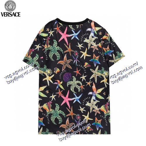  2021春夏 VERSACEスーパーコピー 激安 ヴェルサーチVERSACE 2色可選 半袖Tシャツ 首胸ロゴ  