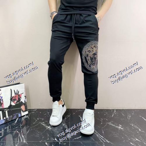  お買得 ヴェルサーチVERSACE 半袖Tシャツ 2021春夏 VERSACEコピー ブランド