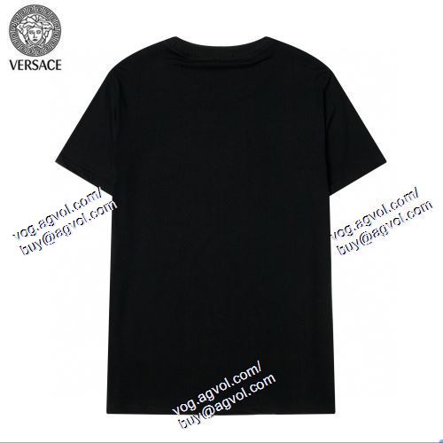  2021春夏 半袖Tシャツ 2色可選 VERSACEスーパーコピー 激安 大人のおしゃれに ヴェルサーチVERSACE