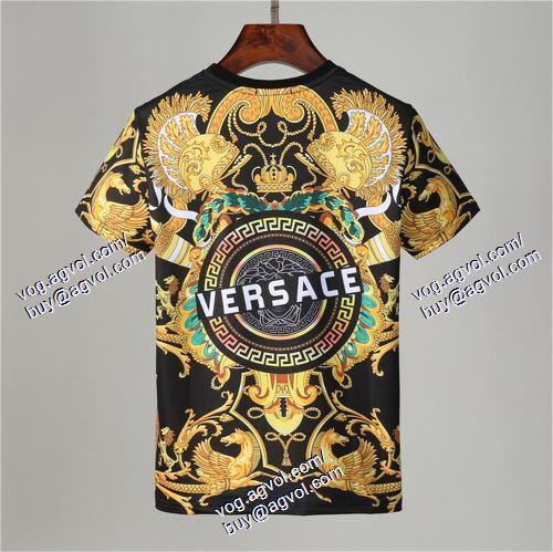  半袖Tシャツ VERSACEブランドコピー 超人気美品◆ ヴェルサーチVERSACE 2021春夏 