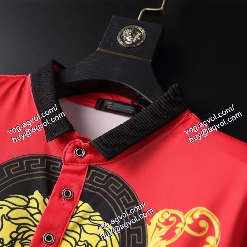  VERSACE偽物ブランド 耐久性に優れ 半袖Tシャツ 2色可選 ヴェルサーチVERSACE 2021春夏