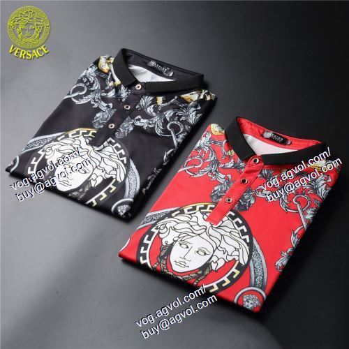  2色可選 半袖Tシャツ 重宝するアイテム ヴェルサーチVERSACE 2021春夏 VERSACEブランド コピー 