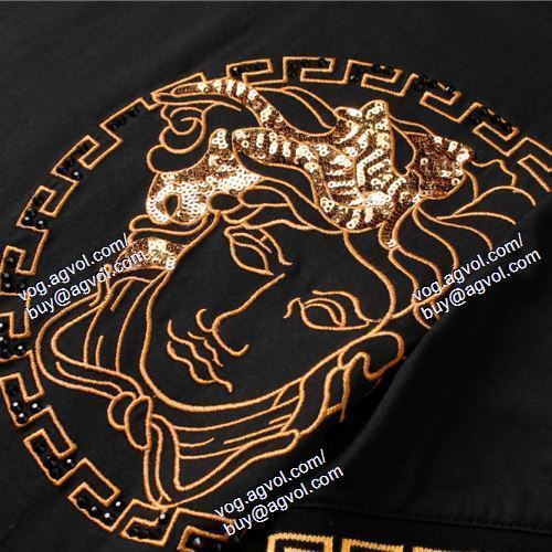  半袖Tシャツ 上下セット ヴェルサーチVERSACE 2021春夏 2色可選 VERSACEコピー ブランド 人気 ランキング