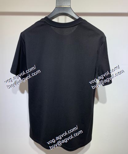  VERSACE偽物ブランド ヴェルサーチVERSACE 2色可選 半袖Tシャツ 大人っぼい 2021春夏  