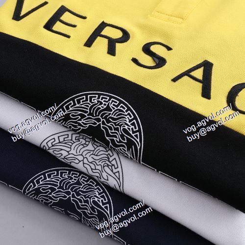  ヴェルサーチVERSACE 2021春夏 3色可選 VERSACEコピー ブランド オリジナル 半袖Tシャツ