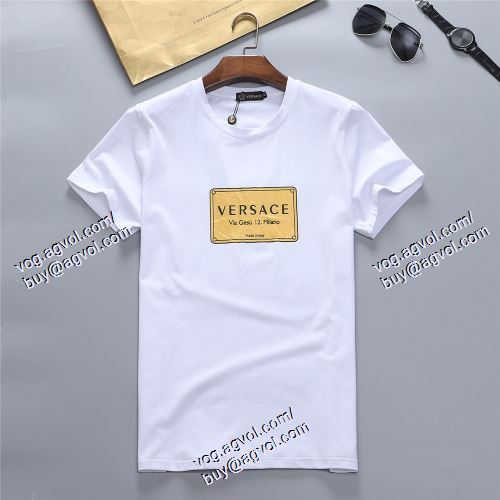  半袖Tシャツ 上下セット VERSACEブランド 偽物 通販 デザイン性の高い ヴェルサーチVERSACE 2021春夏 2色可選 