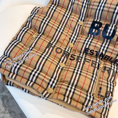 2021秋冬 バーバリー BURBERRY 英字 ダウンジャケット ベスト バーバリーコピー 女性らしい印象 存在感のある 