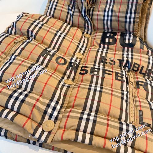 2021秋冬 バーバリー BURBERRY 英字 ダウンジャケット ベスト バーバリーコピー 女性らしい印象 存在感のある 