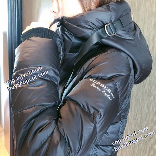 2色可選 大人の個性を。 ダウンジャケットフード取り外し不可  2021秋冬 バーバリー BURBERRY 防風性に優れ ベルトづき バーバリーコピー ブランド