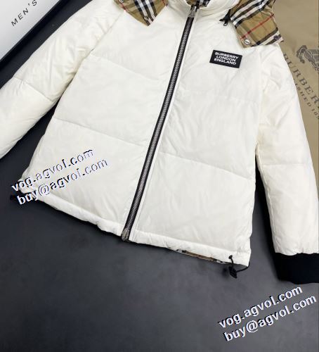 2021秋冬 バーバリー BURBERRY モデル大絶賛? バーバリーブランド 偽物 通販 4色可選 プレミアムダウンコート リバーシブル仕様 ふわふわな感触
