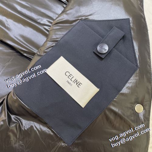 2021秋冬 セリーヌ CELINE ダウンジャケット フードづき ポケットづき セリーヌブランド コピー お洒落自在 スナップ止め仕様