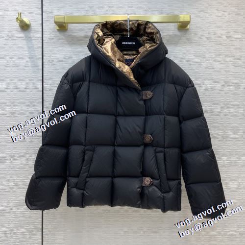 3色可選 2021秋冬 ルイ ヴィトン LOUIS VUITTON ルイ ヴィトンブランド 偽物 通販 肌触りのいい ダウンジャケット フード取り外し不可 スナップ止め仕様 保温効果は抜群