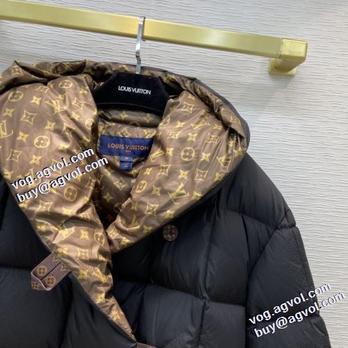 3色可選 2021秋冬 ルイ ヴィトン LOUIS VUITTON ルイ ヴィトンブランド 偽物 通販 肌触りのいい ダウンジャケット フード取り外し不可 スナップ止め仕様 保温効果は抜群