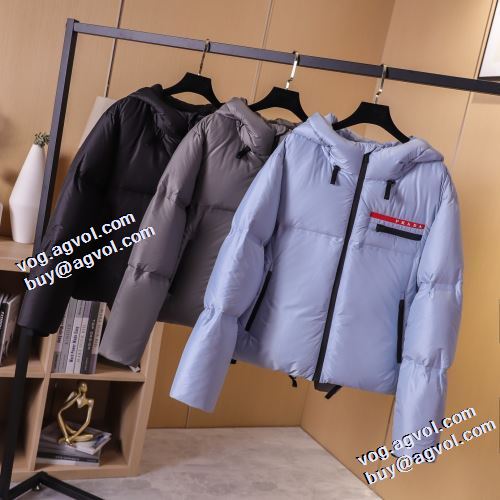 2021秋冬 ファスナポケットが斜めになっているデザイン プラダブランドスーパーコピー プラダ PRADA 上質 3色可選 ダウンジャケット フード取り外し不可