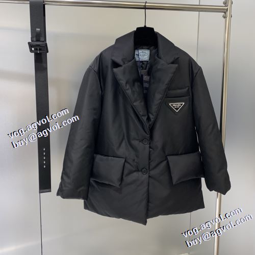 防風性に優れ 2021秋冬 プラダ PRADA 特別人気感謝SALE プラダブランド コピー ダウンジャケット ベルトづき ウエストも細見せ