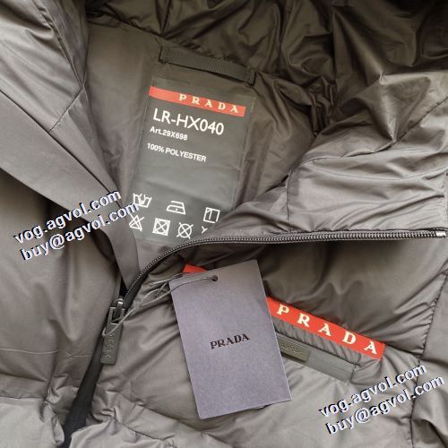 3色可選 大好評 ポケットづき 2021秋冬 プラダ PRADA プラダスーパーコピー 激安 ダウンジャケット フード取り外し不可 高レベルの保温性