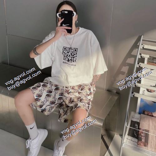  2021春夏 BALENCIAGAスーパーコピー 半袖シャツ バレンシアガ BALENCIAGA 希少価値大！