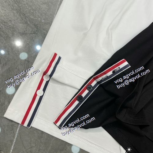  2色可選 トムブラウン THOM BROWNE 半袖シャツ 2021春夏 スタイリッシュな印象 THOM BROWNE偽物ブランド 