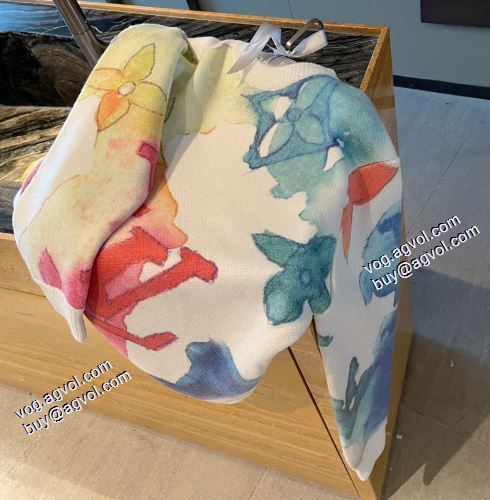 セーター 鮮やかな配色 2021秋冬 ルイ ヴィトン LOUIS VUITTON ルイ ヴィトンスーパーコピー 着心地抜群