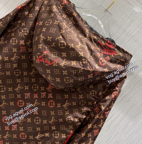 ブルゾン ルイ リバーシブル?ジャンパー ヴィトンコピー 上品上質 2021秋冬 ルイ ヴィトン LOUIS VUITTON